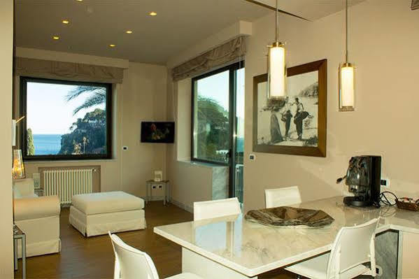 Apartmán Fenetre Sur Le Blue Taormina Exteriér fotografie